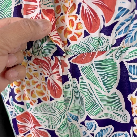 Talbots floral midi dress, button up and zipper back. Side tie wrap bottom sz 10 - Picture 7 of 13